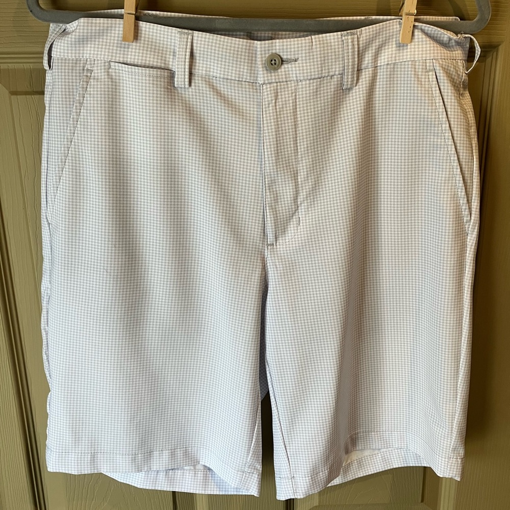 PGA Tour Golf Shorts- Men’s 34